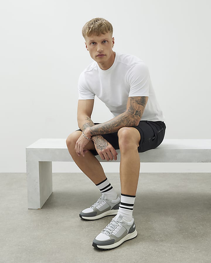 White Short Sleeve Muscle Fit T-shirt