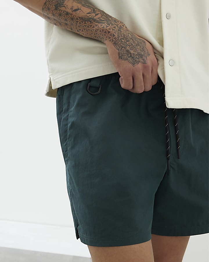 Green Regular Fit Elasticated Waist Shorts