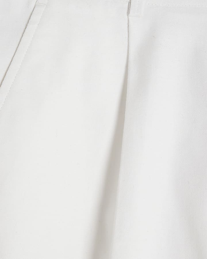 White Relaxed Fit Linen Blend Shorts