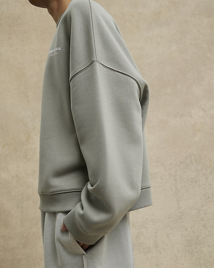 Khaki Oversized Luminis Studios Sweatshirt