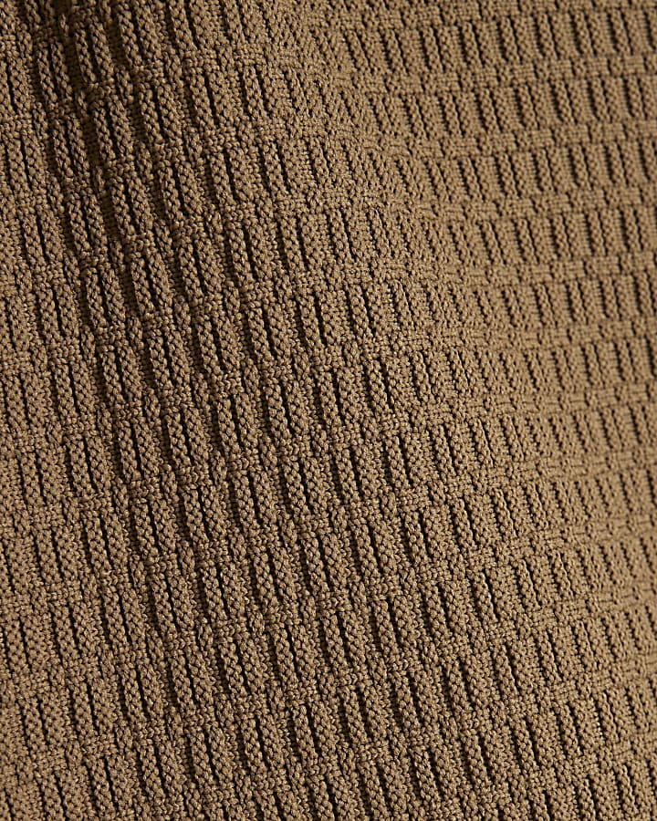 Brown Muscle Fit Textured Tipped Polo Shirt