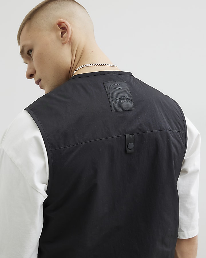 Black Multi Utility Pockets Gilet