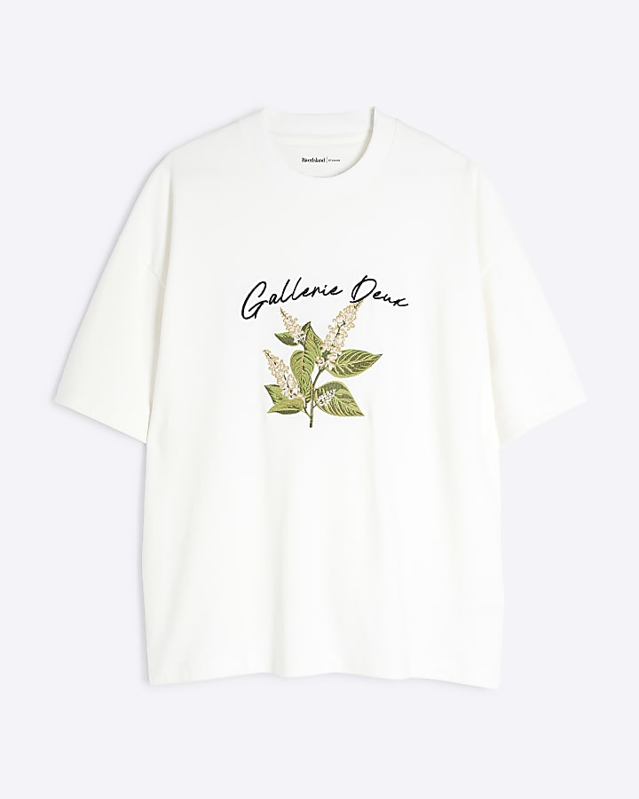 Beige Gallerie Floral Embroidery T-Shirt