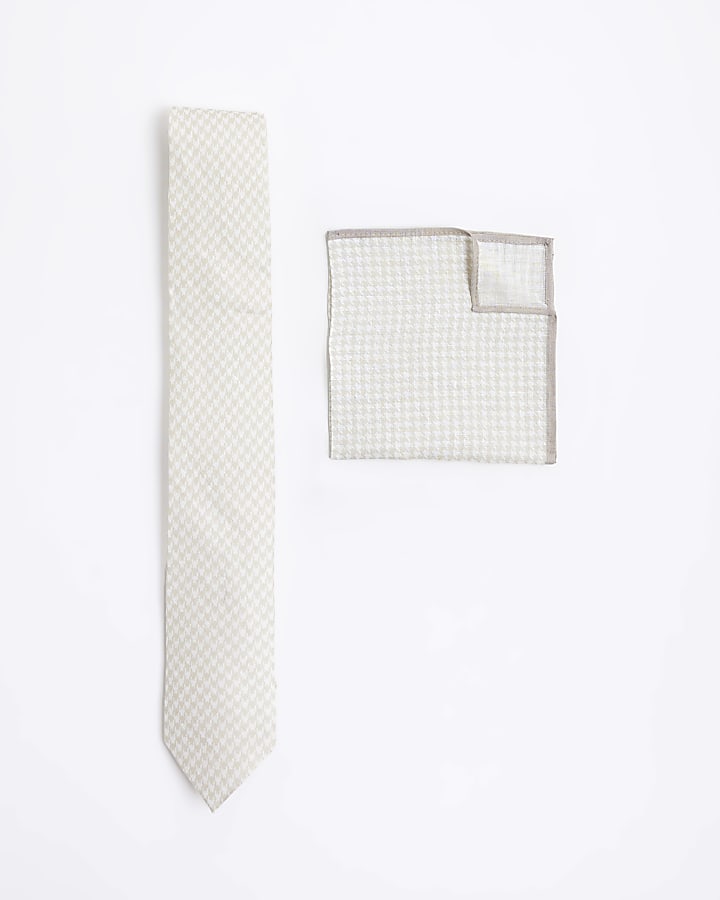 Brown Dogtooth Tie And Handkerchief Set