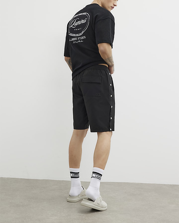 Black Pull On Popper Shorts