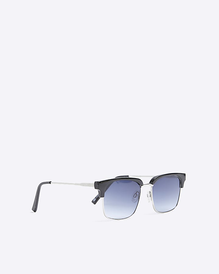 Black Round Blue Sunglasses