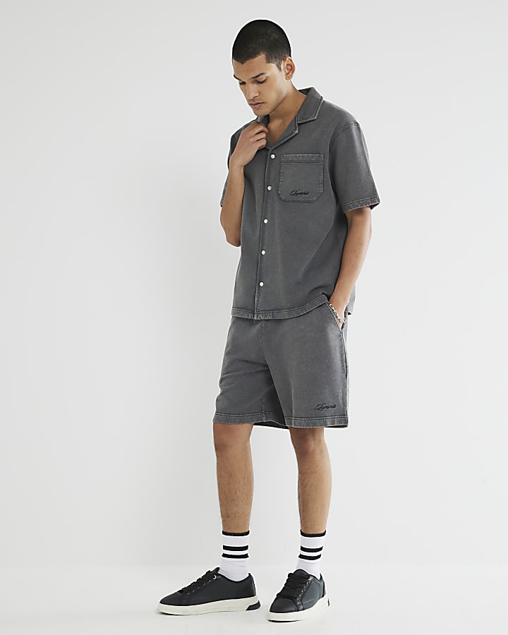 Black Regular Fit Washed Shorts