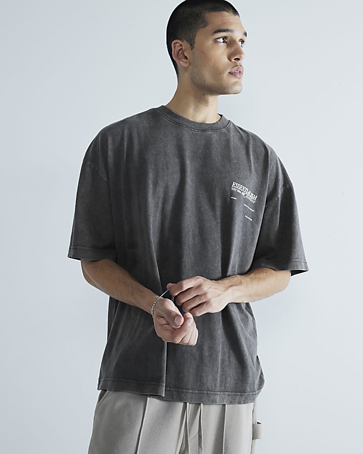 Black Oversized Essential Large T-Shirt