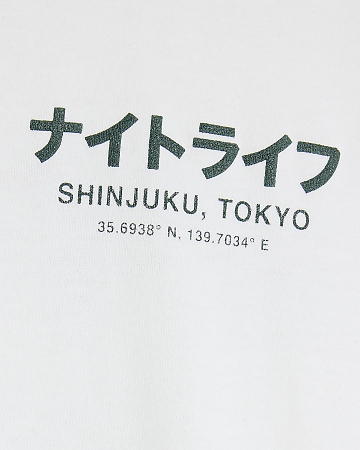 White Regular fit Japanese graphic t-shirt