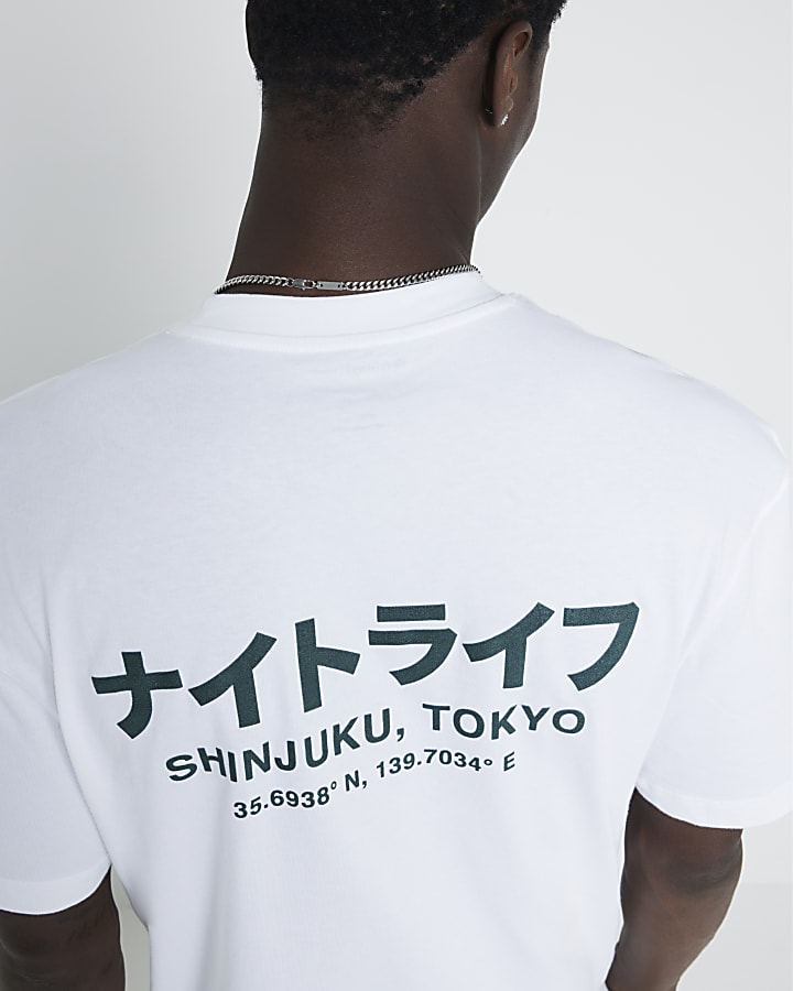 White Regular fit Japanese graphic t-shirt