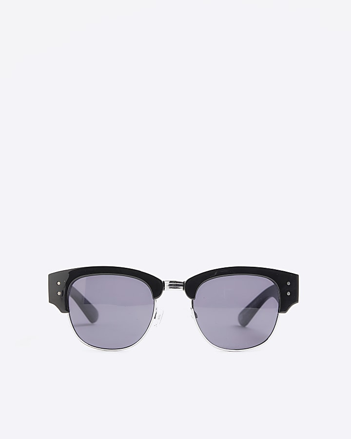 Black Plastic Chunky Wayfarer Sunglasses