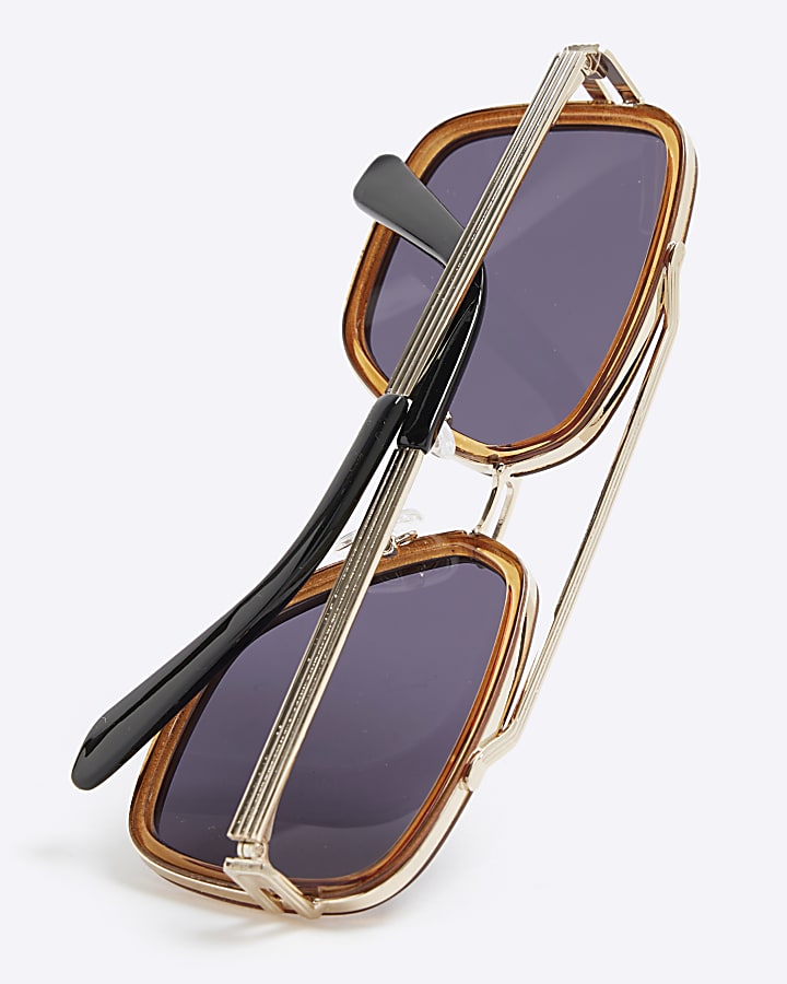 Gold Metal Navigator Sunglasses