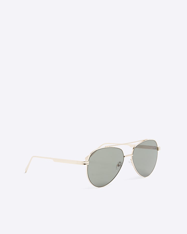 Gold Metal Aviator Sunglasses