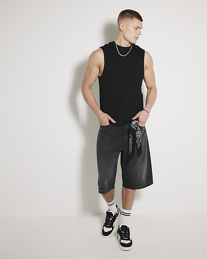 Black Regular Fit Ribbed Tank Top