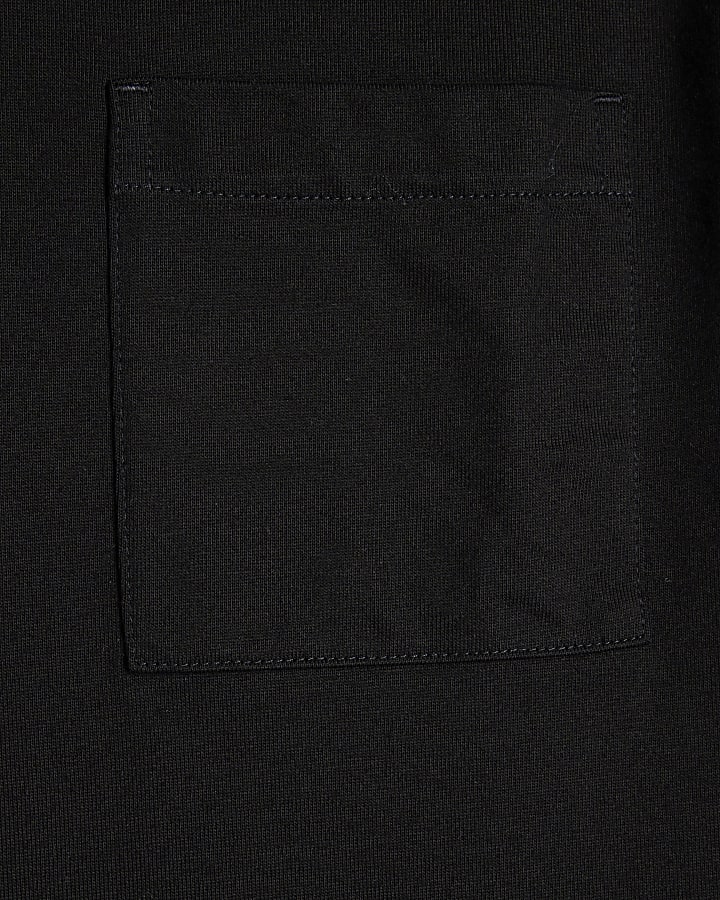 Black Regular Fit Pocket T-Shirt