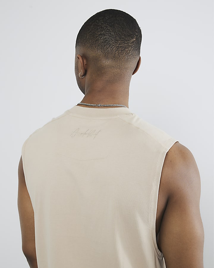 Brown Regular Fit Embroidery Tank Top