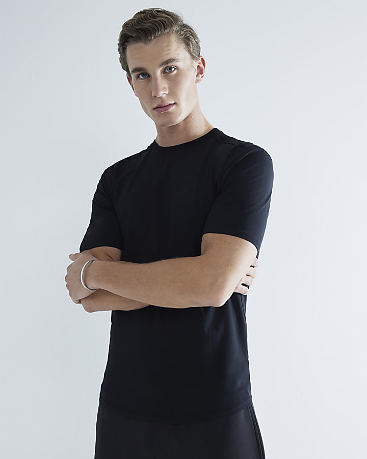 Black Muscle Fit Curved Hem T-Shirt