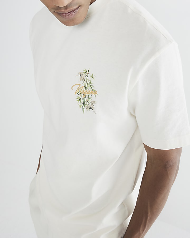 Cream Regular Fit Back Print Design T-shirt
