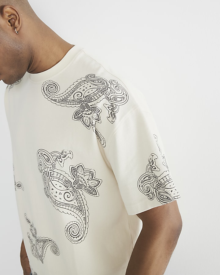 Beige Short Sleeve Paisley T-Shirt