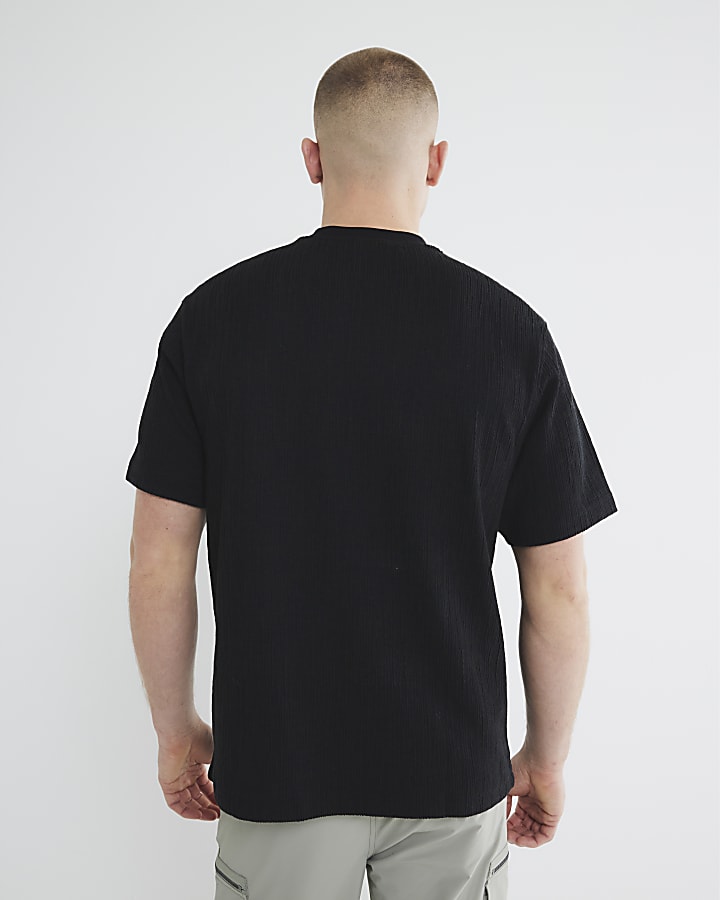 Black Regular Fit Plisse Embroidery T-Shirt