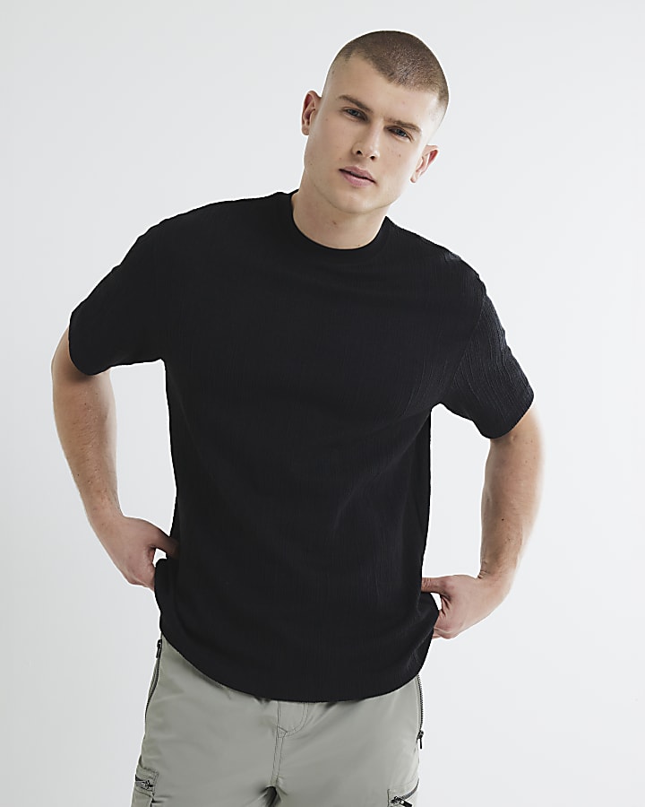 Black Regular Fit Plisse Embroidery T-Shirt