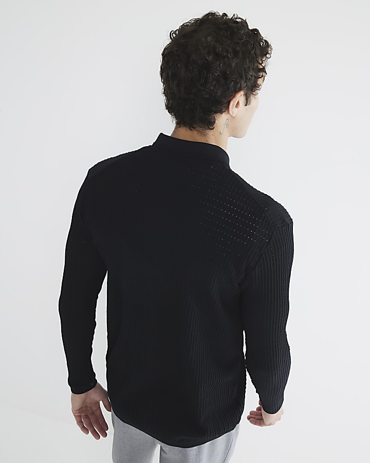 Black Long Sleeved Knit Shirt