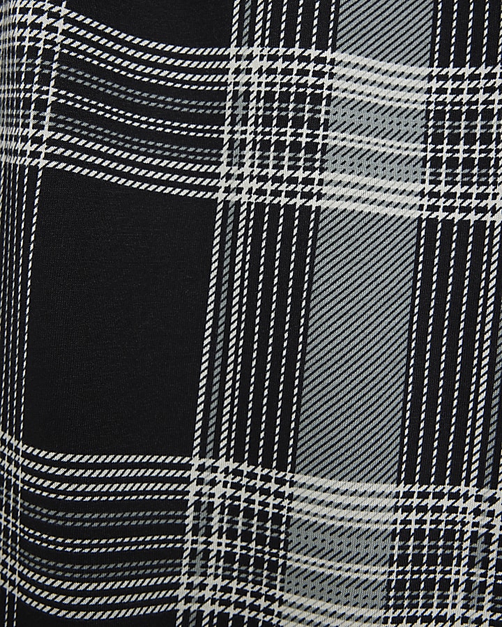 Black Check Printed Pyjamas Set