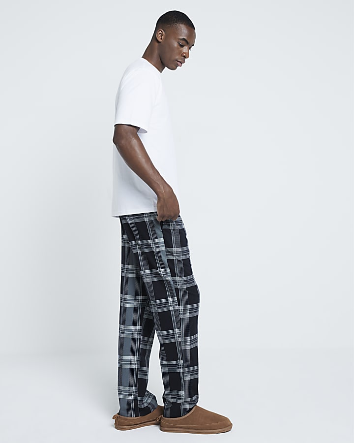 Black Check Printed Pyjamas Set