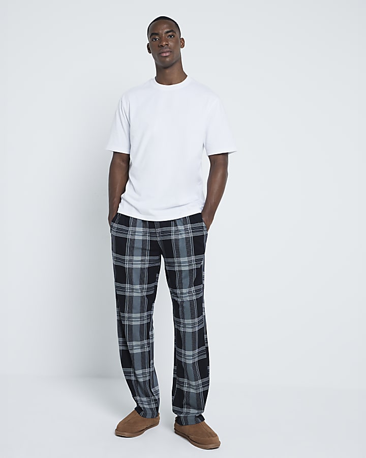 Check print pajamas sale