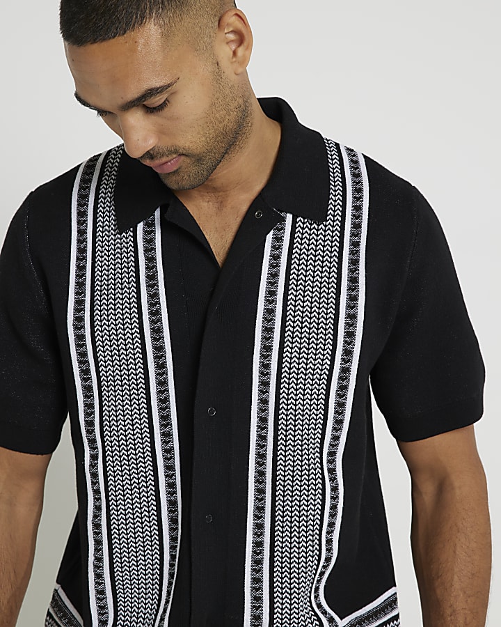 Black Short Sleeve Border Shirt