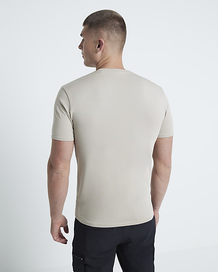 Stone Muscle Fit RI Studio T-Shirt