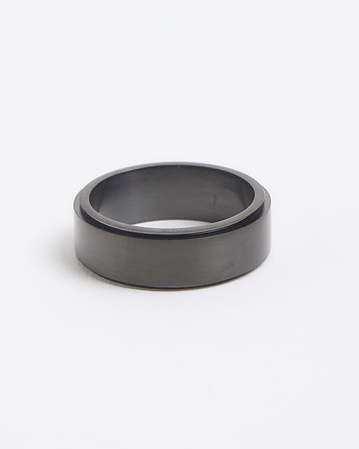 Black Steel Ring