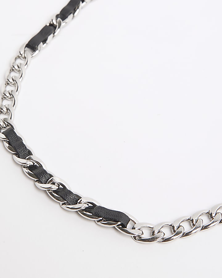 Black thread chain necklace