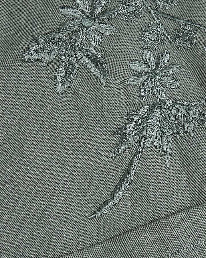 Green Crane Embroidery Revere Shirt