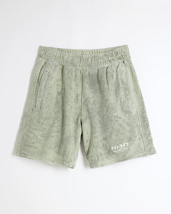 Green regular fit tie dye shorts