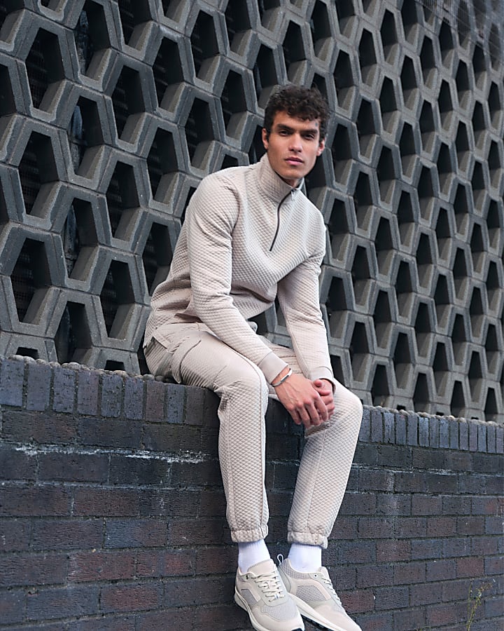 Beige Slim Fit Quilted Funnel Sweatshirt