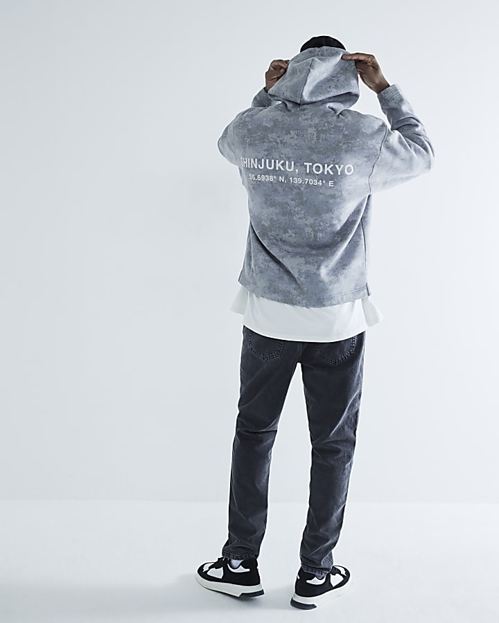 Black Tapered Fit Washed Jeans
