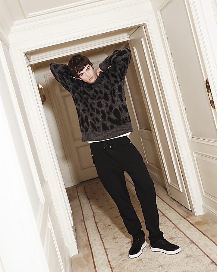 Black Regular Fit Plisse Jogger