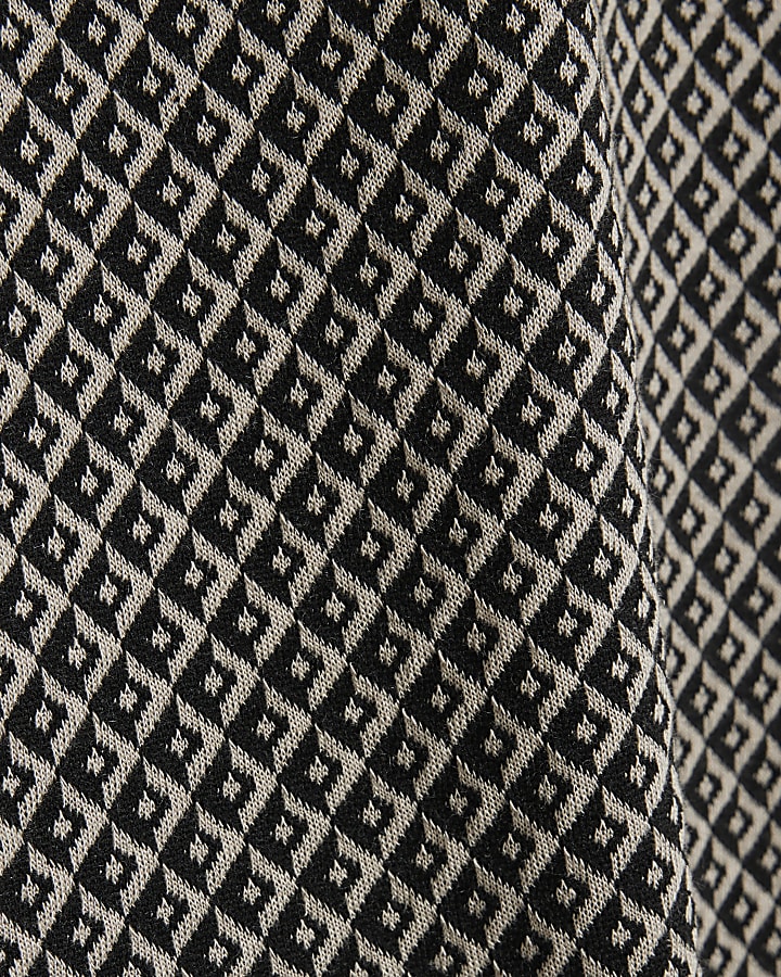 Black slim fit stretch geometric polo shirt