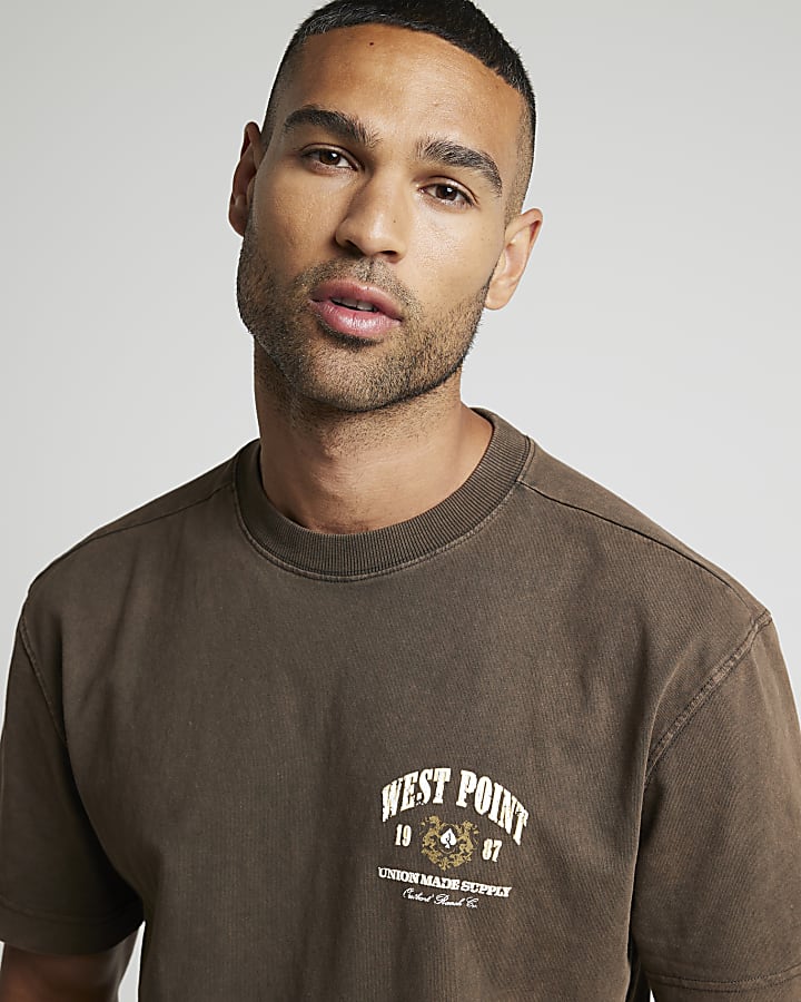Brown regular fit west point graphic t-shirt