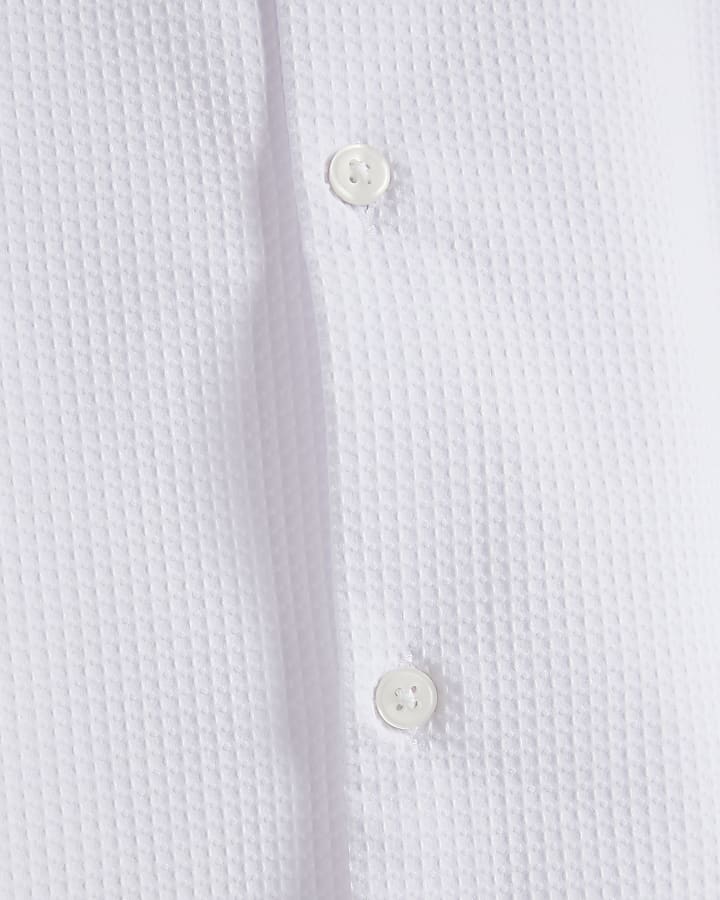 White muscle fit stretch textured shirt