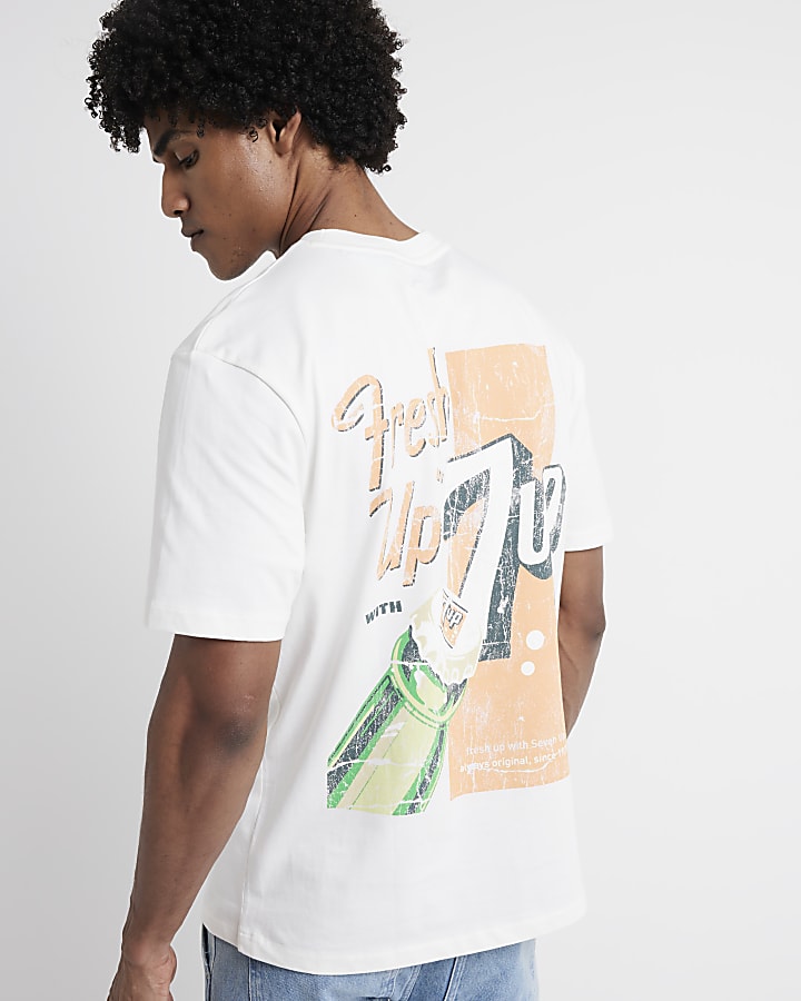 Ecru regular fit 7up graphic t-shirt