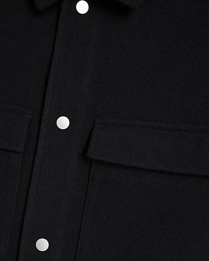 Black regular fit popper fastening shacket