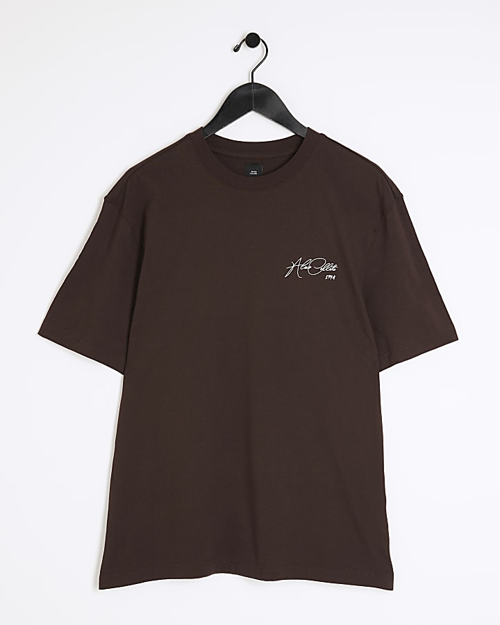 Brown regular fit script graphic t-shirt