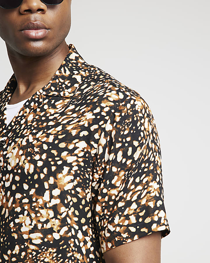 Black regular fit leopard print revere shirt