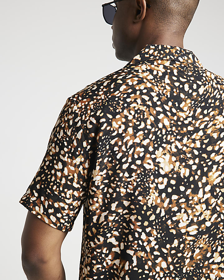 Black regular fit leopard print revere shirt