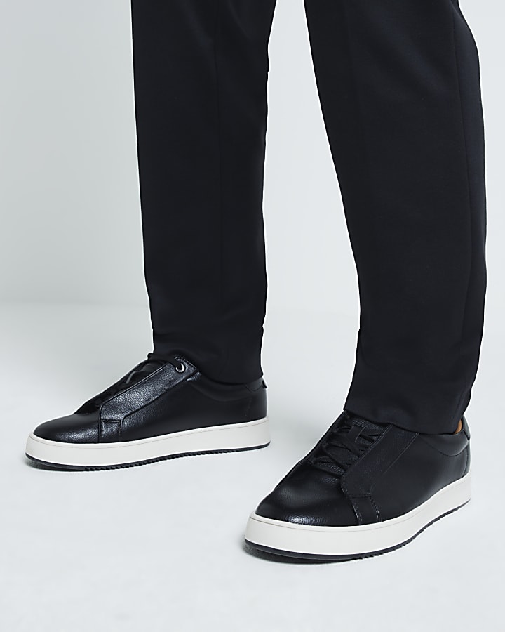 River island trainers black store