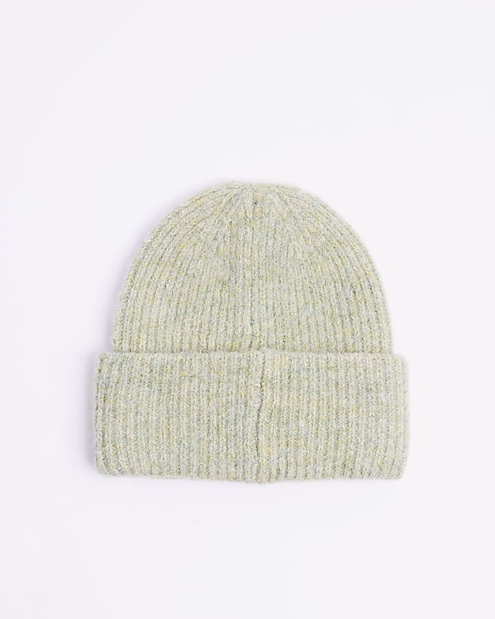 Green chunky knit beanie hat