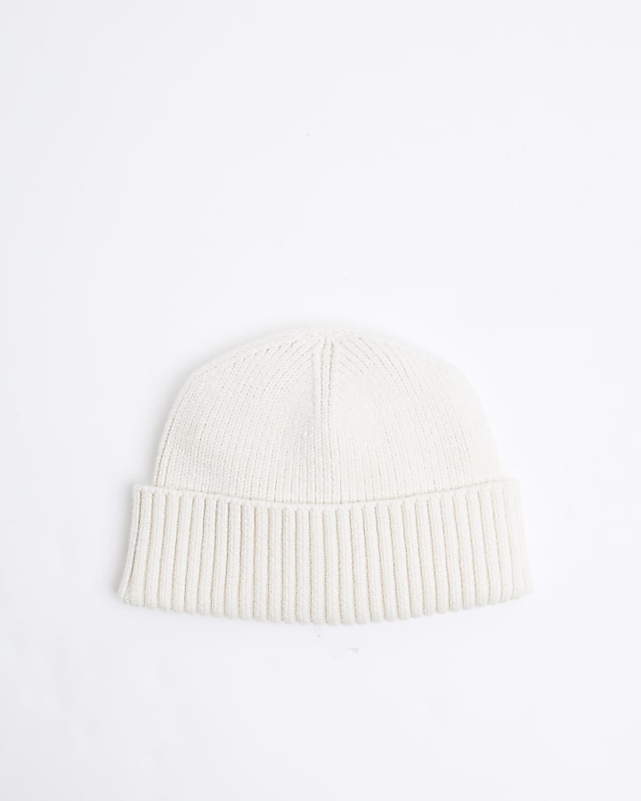 Beige knitted Docker beanie