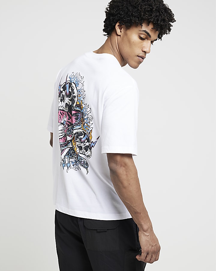 White oversized fit skull graphic t-shirt